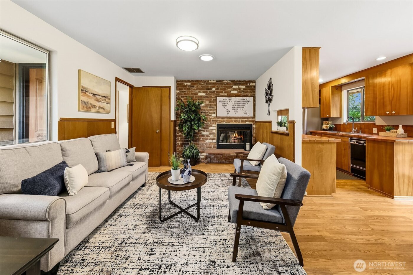 9325 217th Place SW, Edmonds, WA 98020