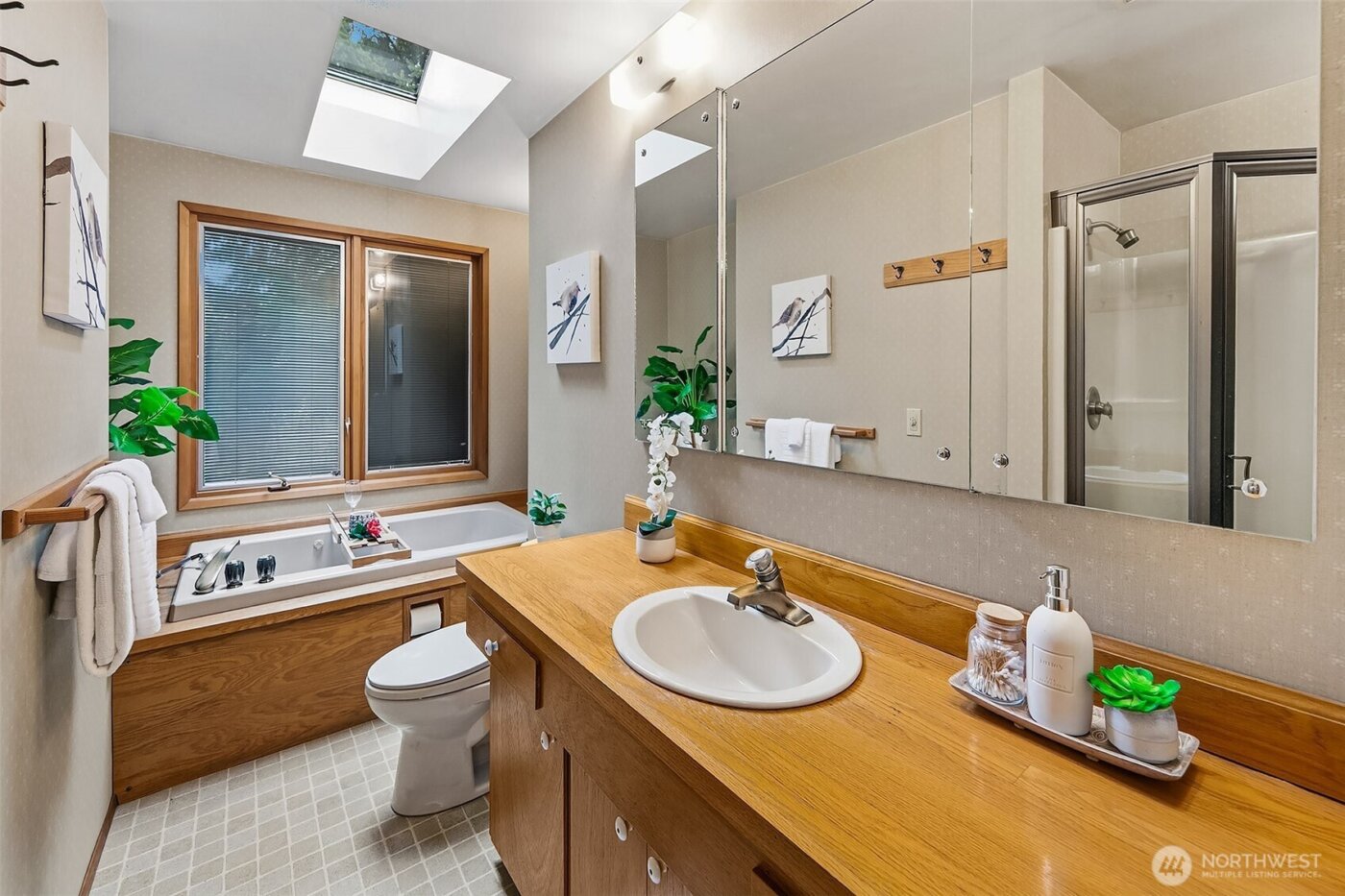 9325 217th Place SW, Edmonds, WA 98020