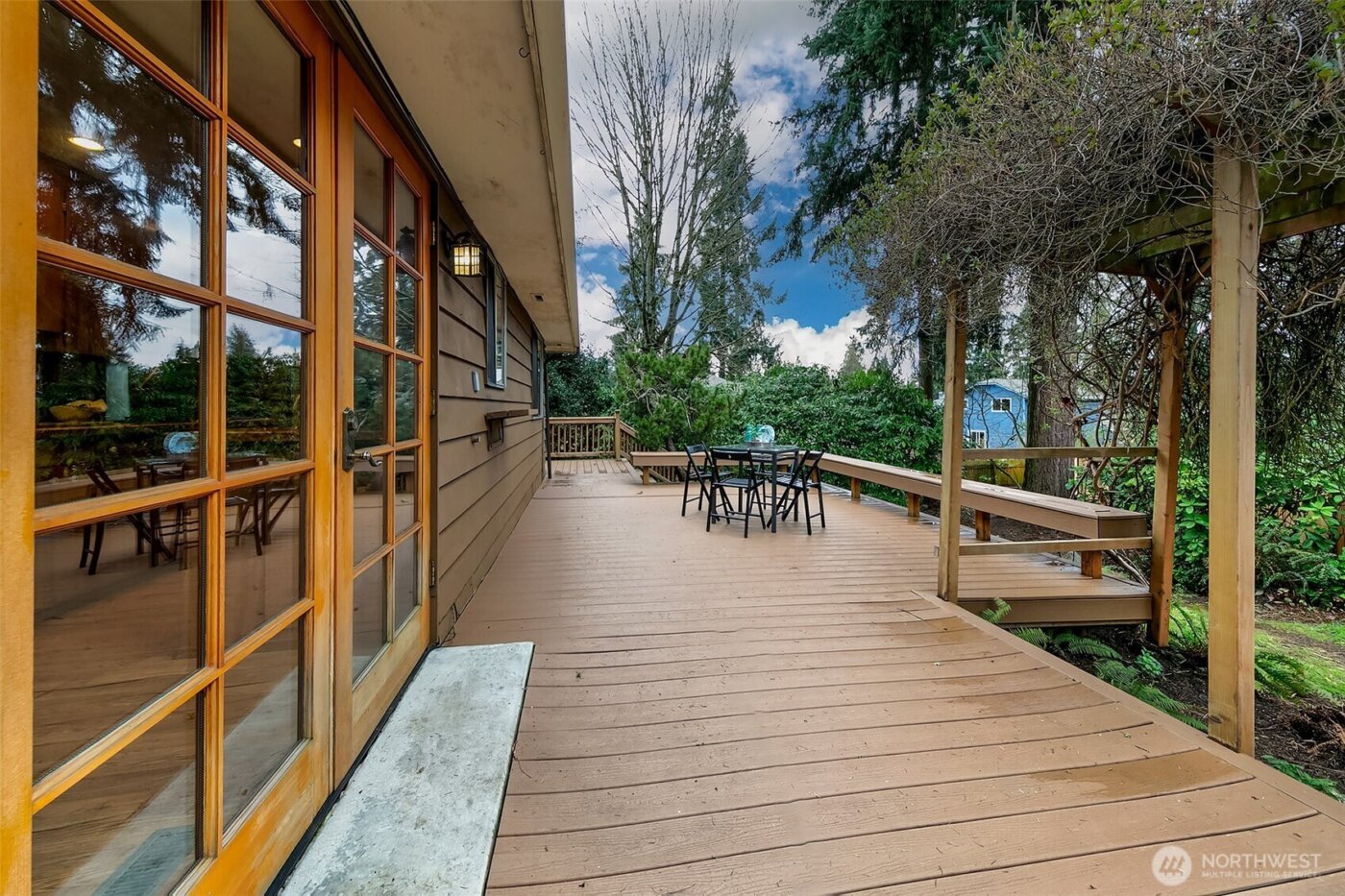 9325 217th Place SW, Edmonds, WA 98020