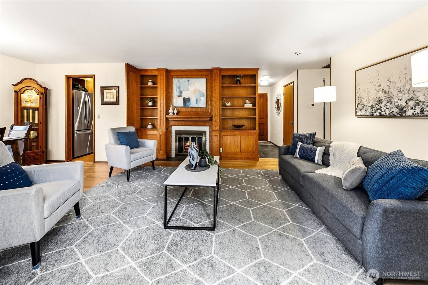 9325 217th Place SW, Edmonds, WA 98020