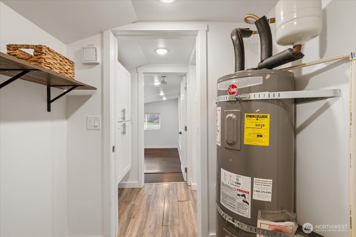 517 Dundass Avenue , Buckley, WA 98321