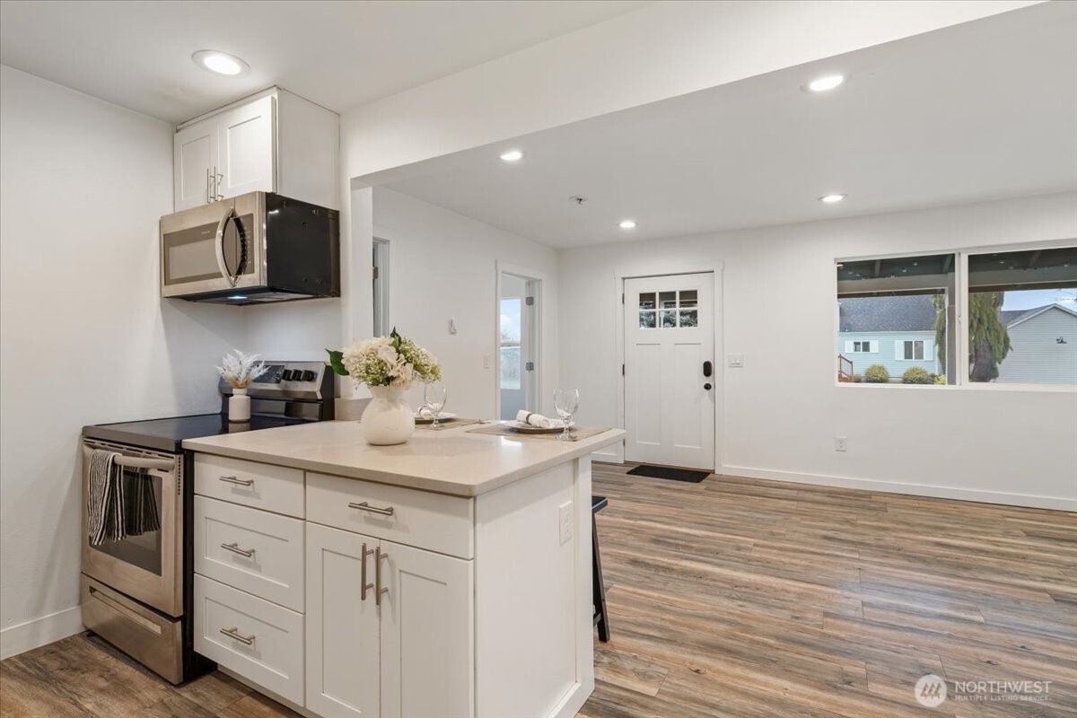 517 Dundass Avenue , Buckley, WA 98321