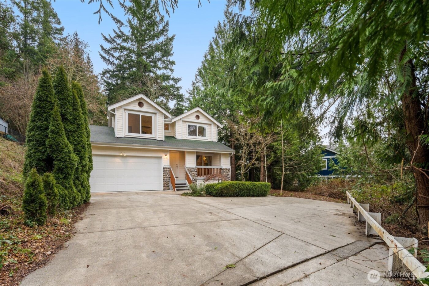 20803 NE 15th Lane , Sammamish, WA 98074