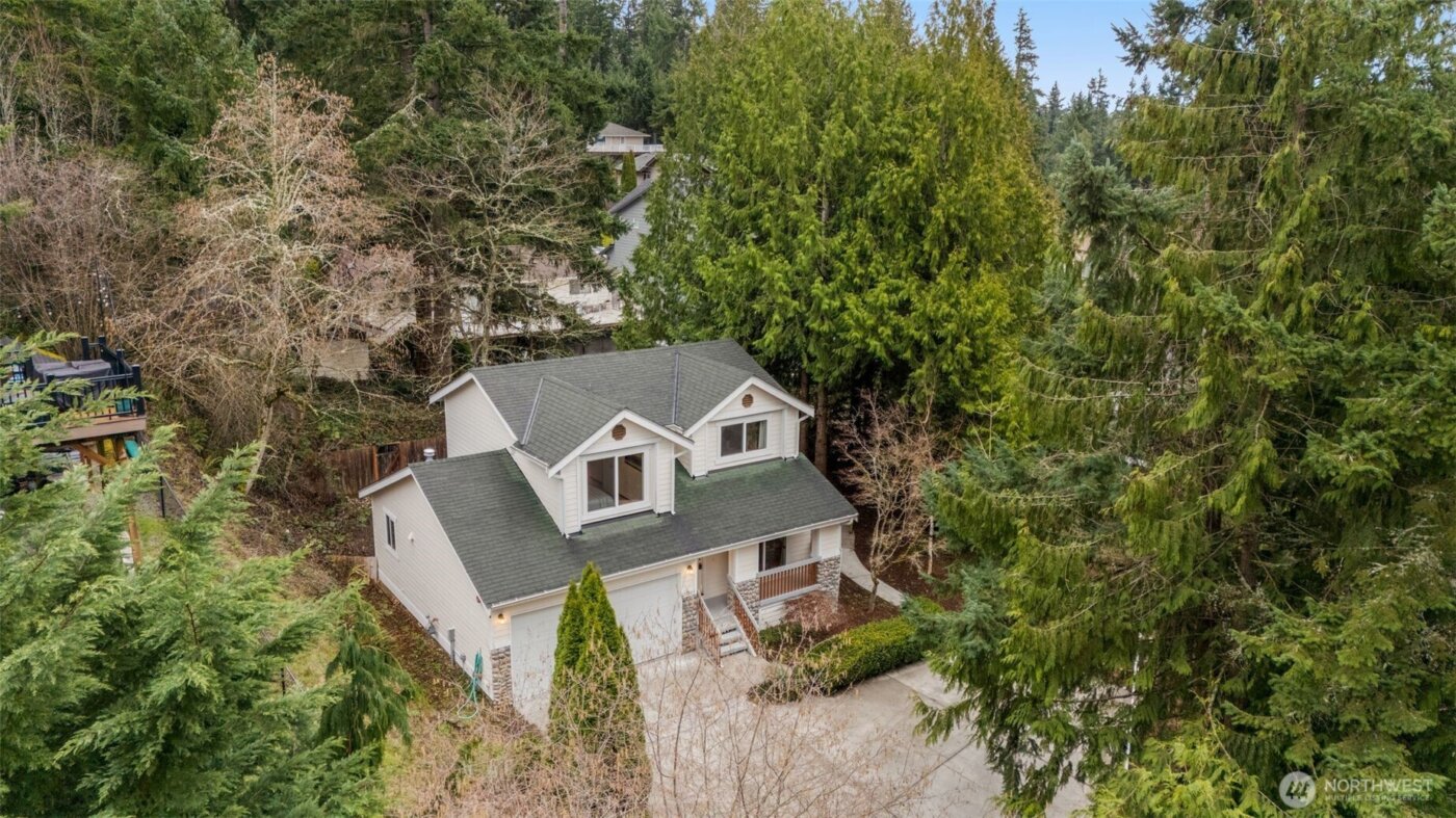 20803 NE 15th Lane , Sammamish, WA 98074