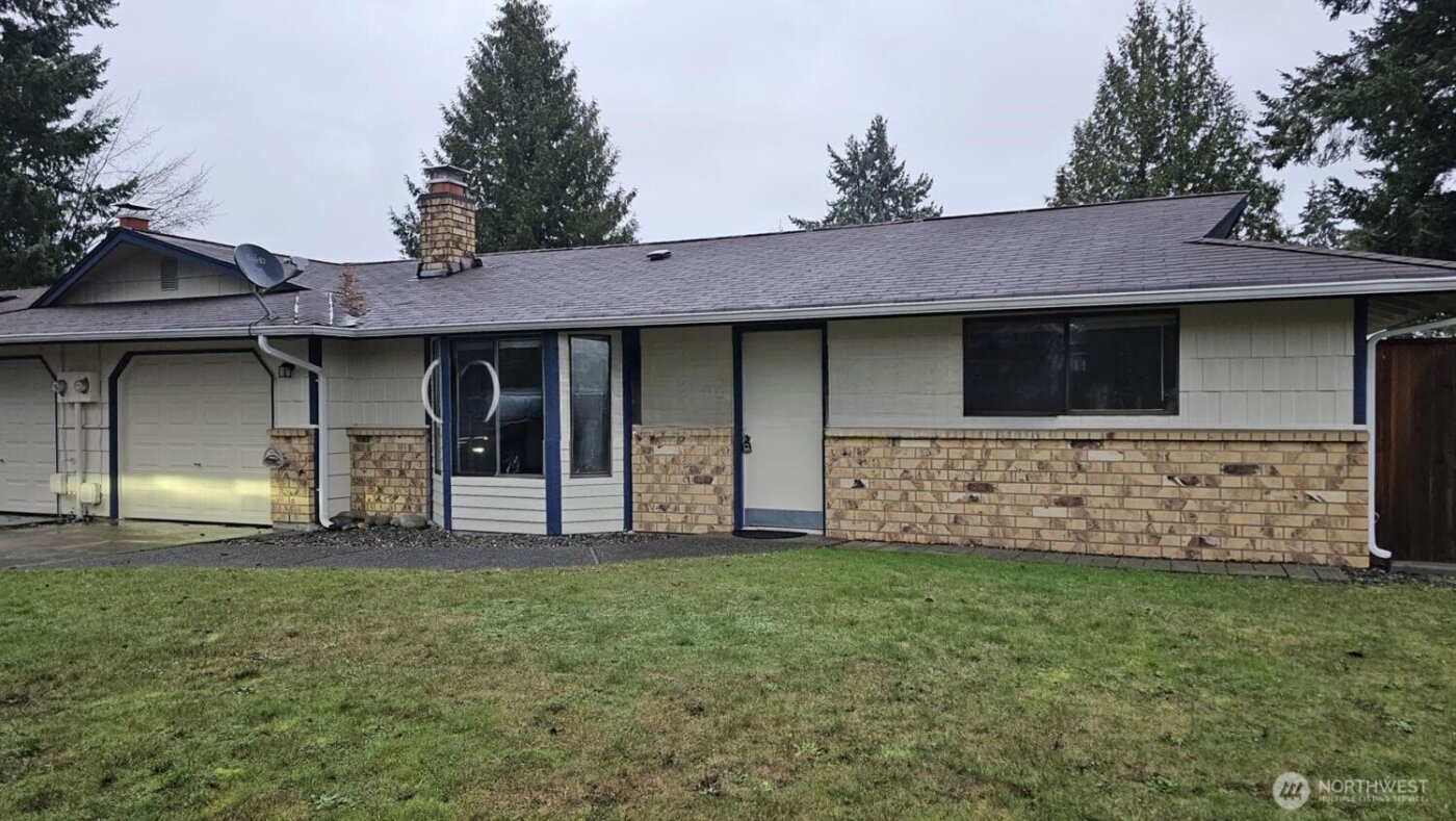 13803 13805 11th Avenue Ct S, Tacoma, WA 98444