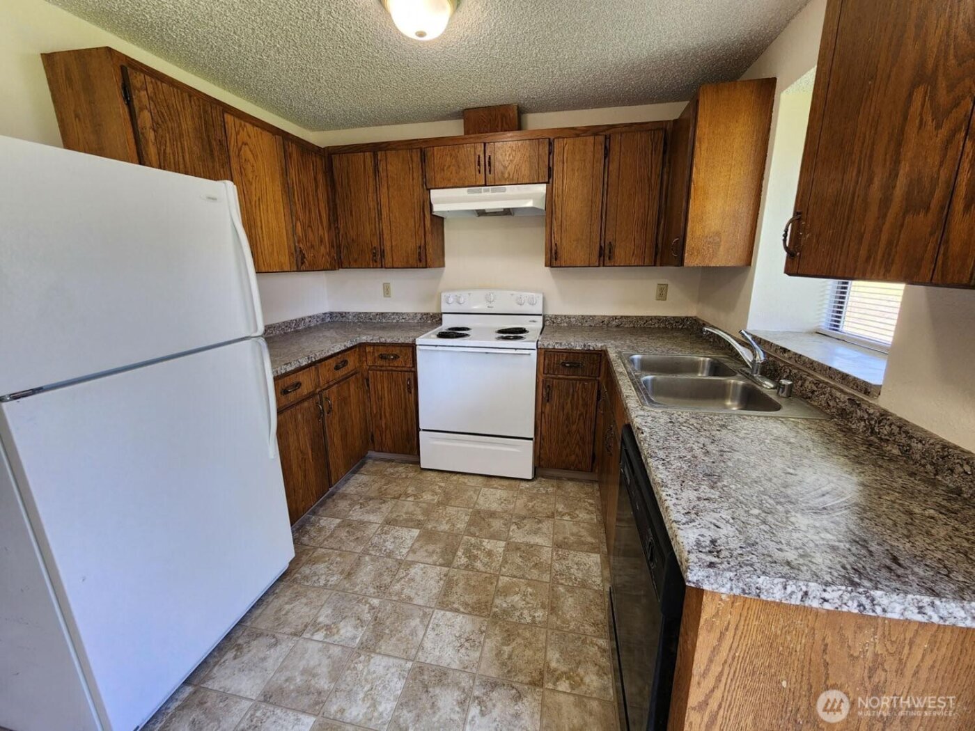 13803 13805 11th Avenue Ct S, Tacoma, WA 98444