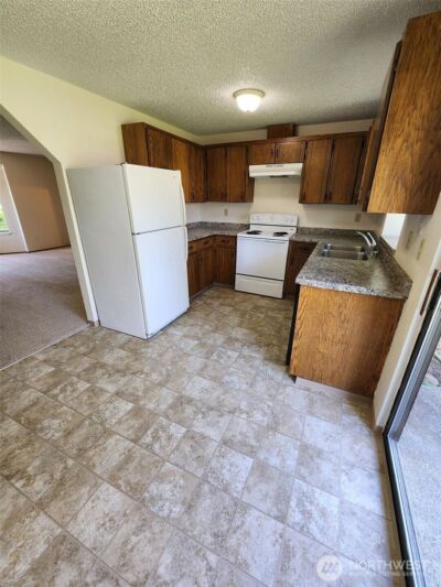 13803 13805 11th Avenue Ct S, Tacoma, WA 98444 - Photo 12