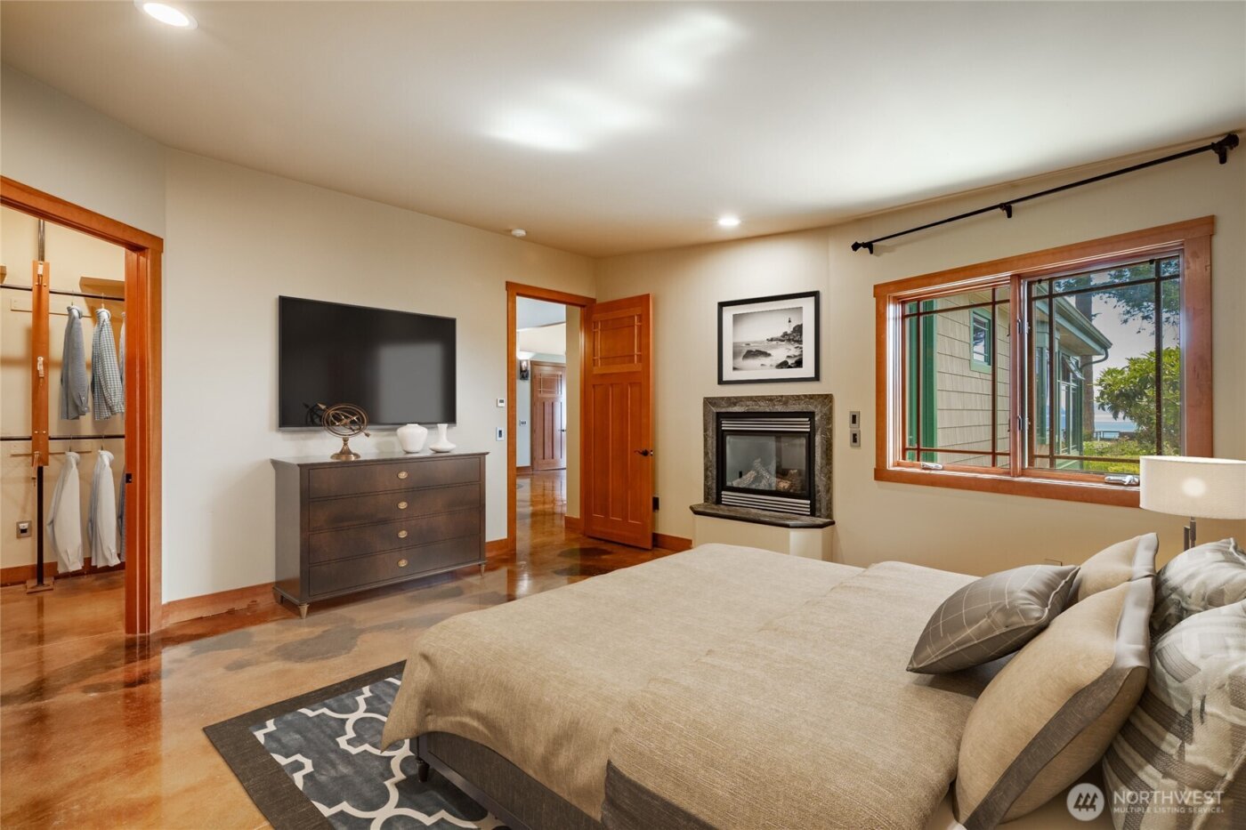 5727 Nakat Way , Blaine, WA 98230