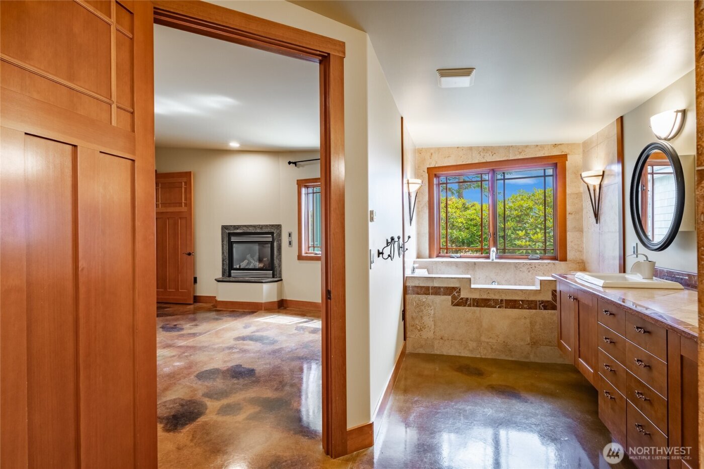 5727 Nakat Way , Blaine, WA 98230