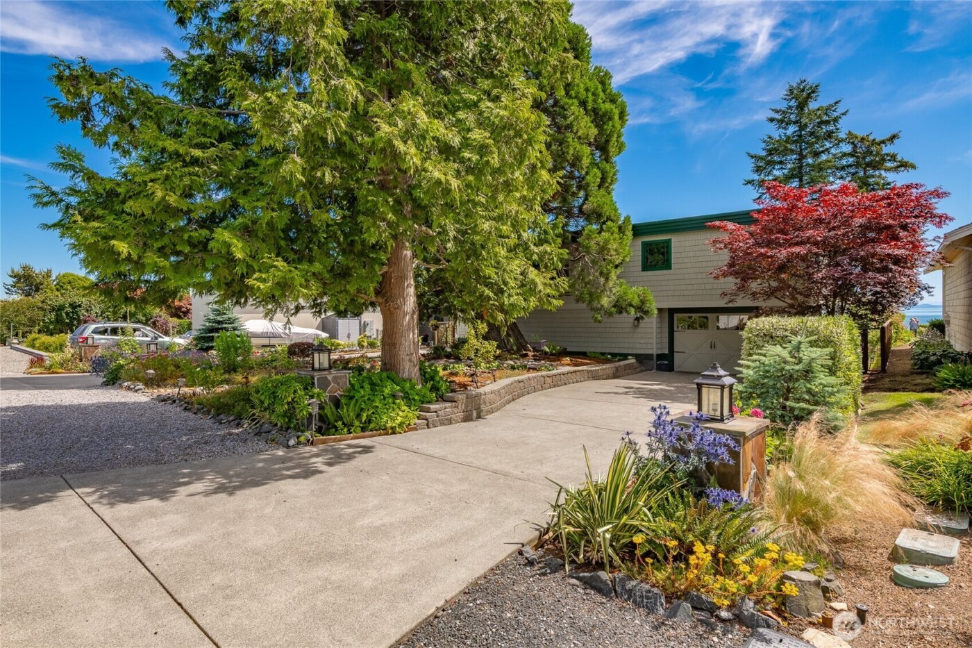 5727 Nakat Way , Blaine, WA 98230