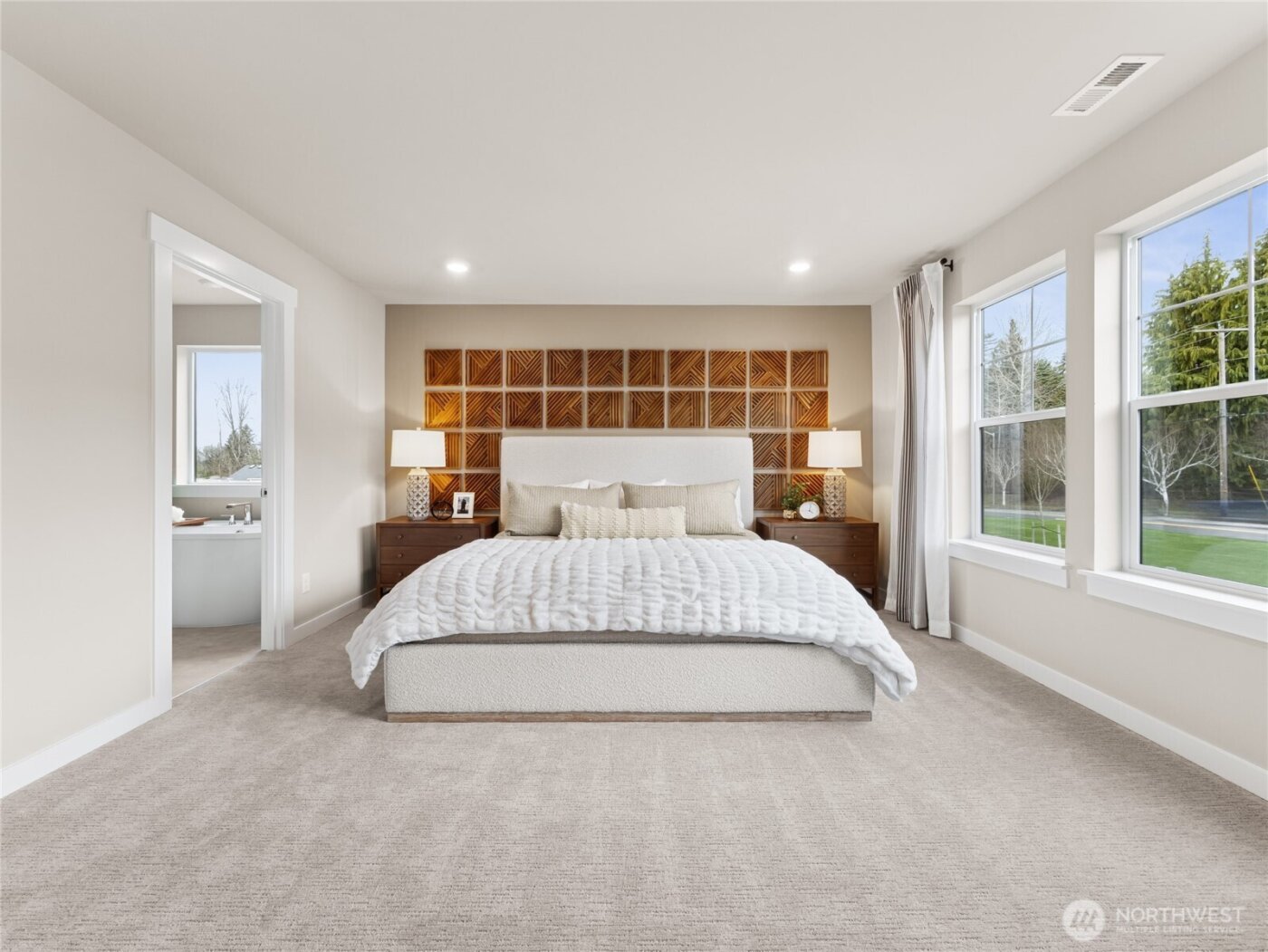 8320 115th Place SE #1, Newcastle, WA 98056