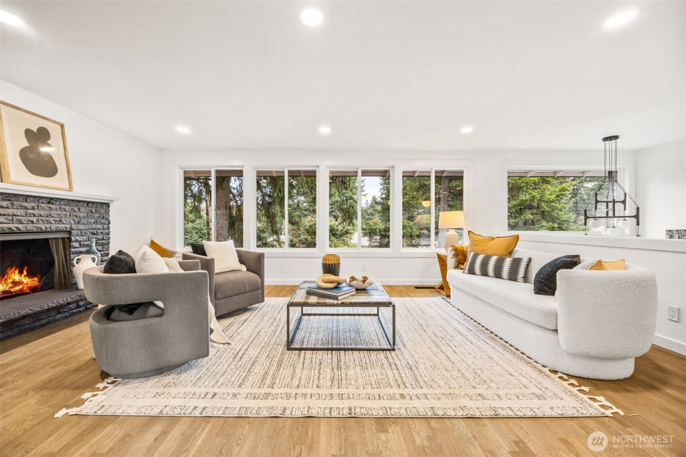 6225 122nd Avenue SE, Bellevue, WA 98006