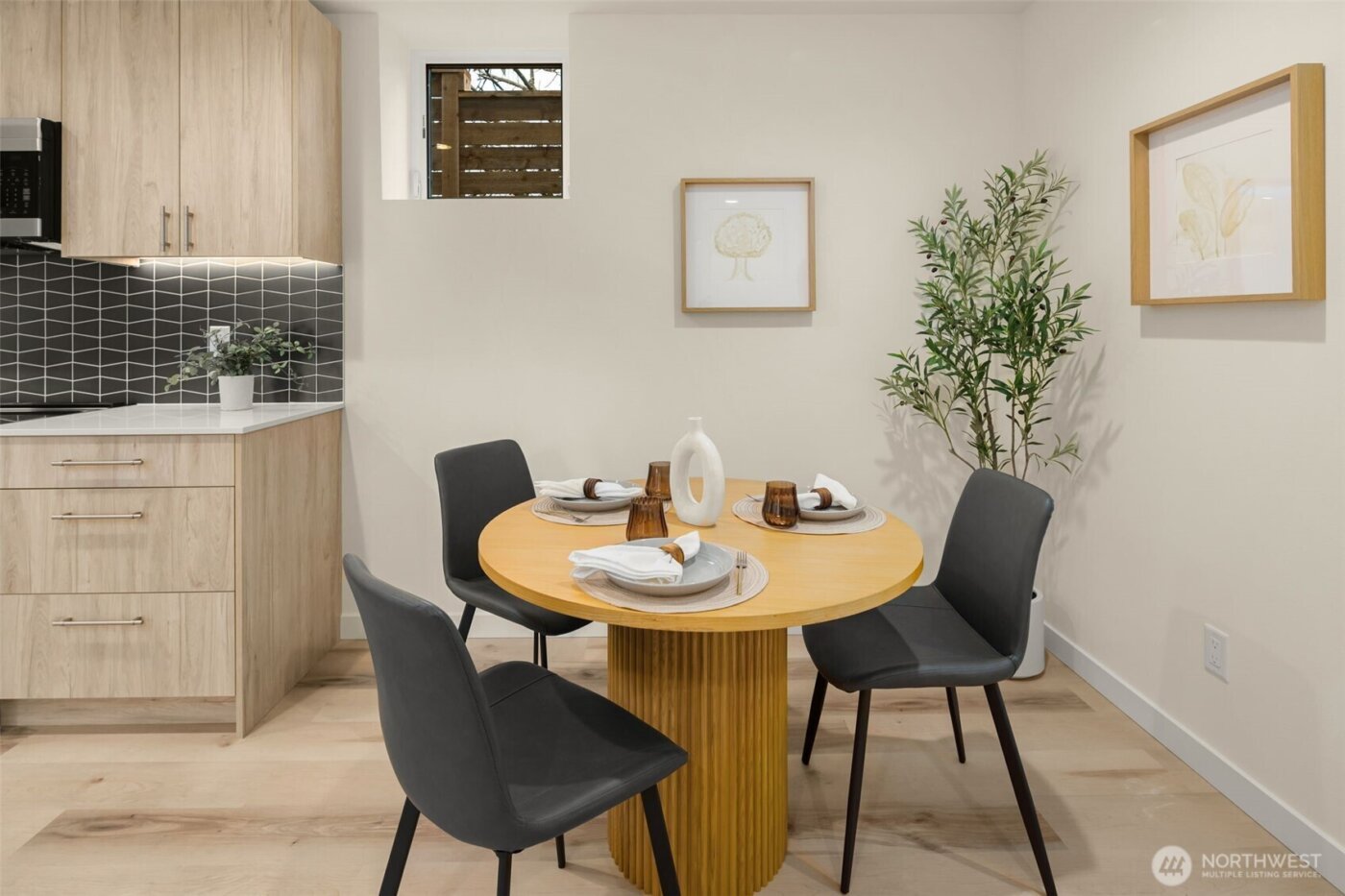 3918 S Juneau Street , Seattle, WA 98118