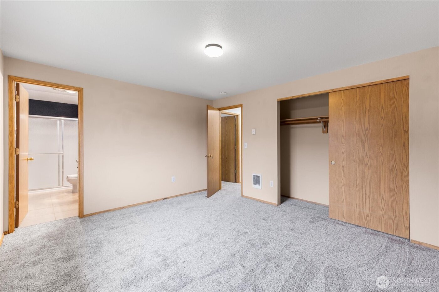 107 Mission Road , Kelso, WA 98626