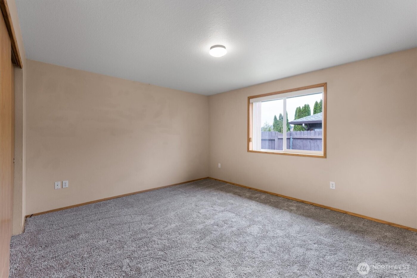 107 Mission Road , Kelso, WA 98626