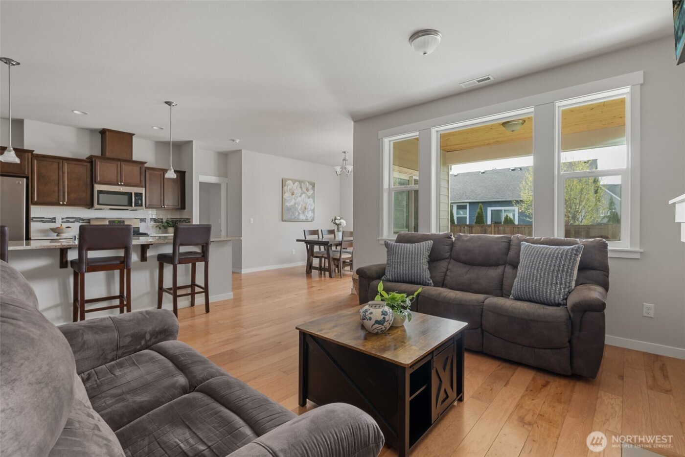 1768 E Rio Vista Avenue , Burlington, WA 98233