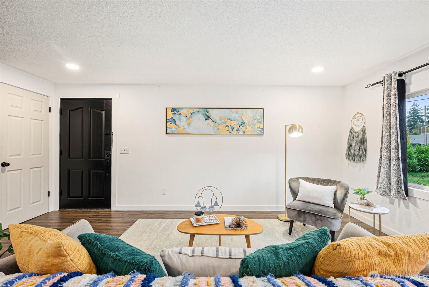 9011 washington Boulevard SW, Lakewood, WA 98498