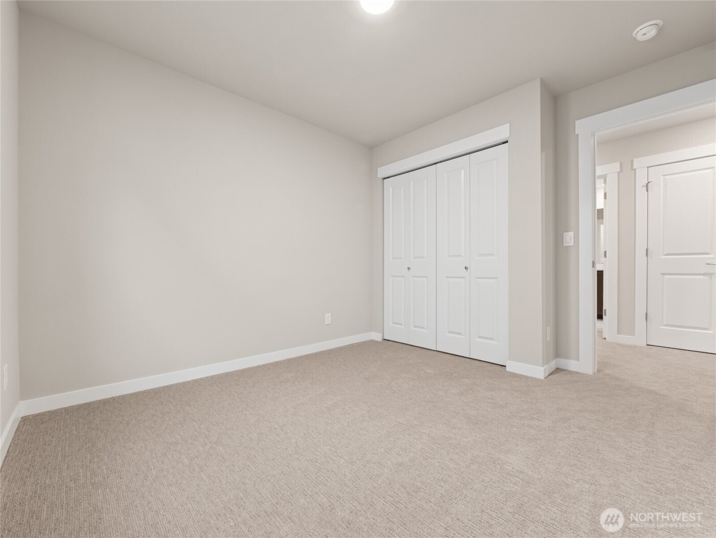 11465 SE 83RD Place #23, Newcastle, WA 98056