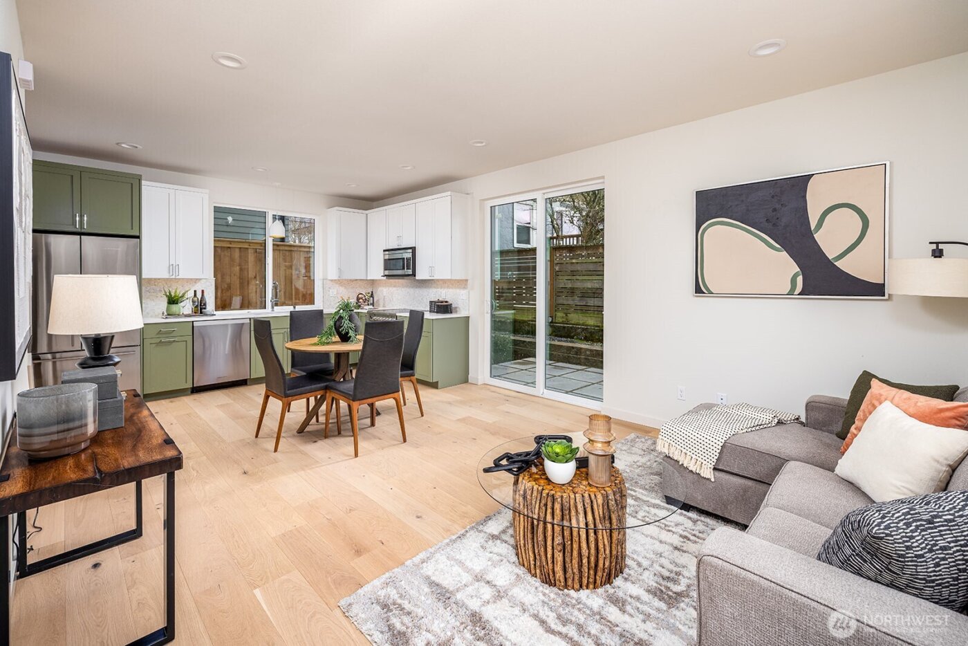 8319 25th Avenue NW, Seattle, WA 98117