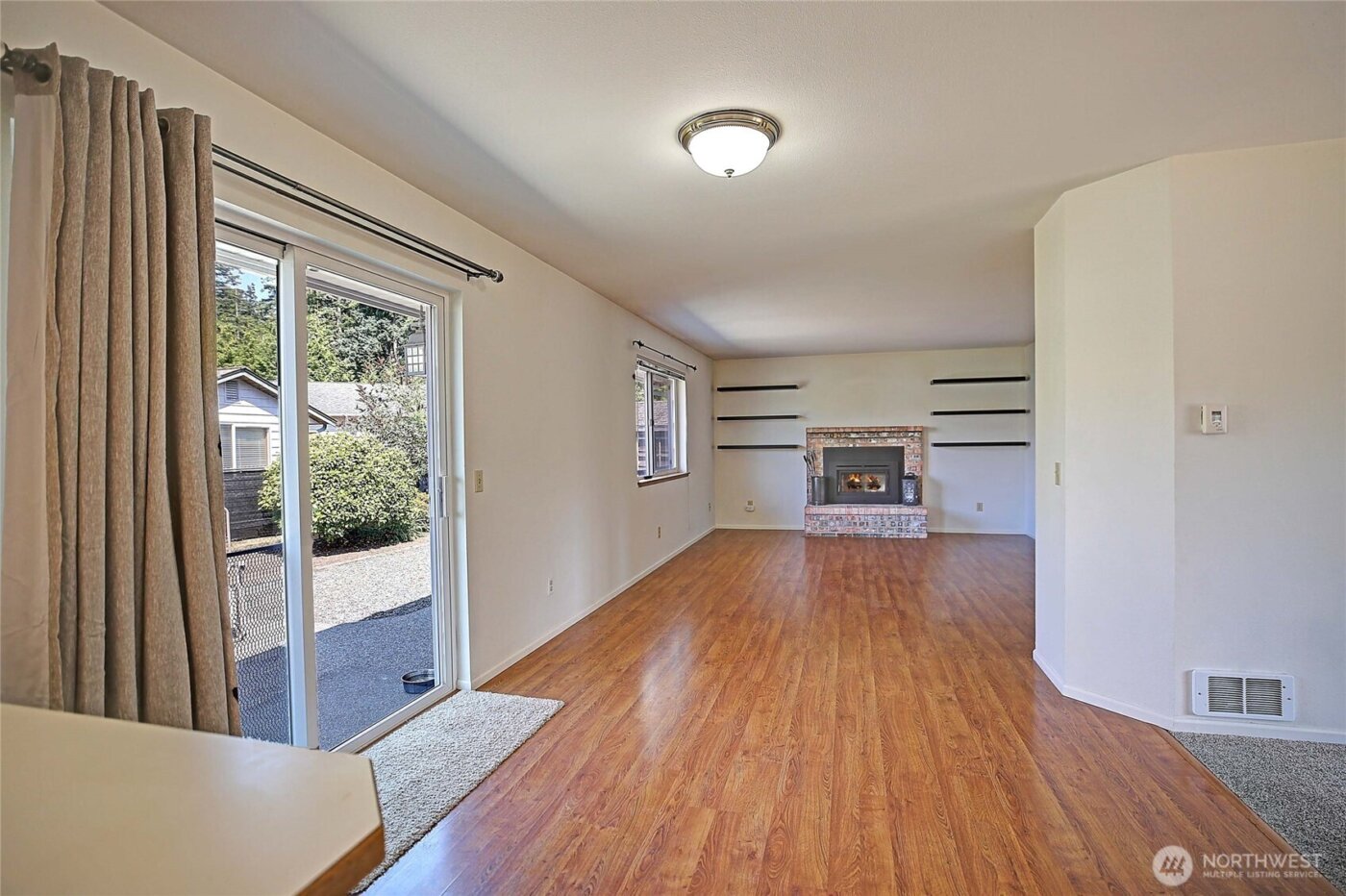 740 Commodore Lane , Camano Island, WA 98282