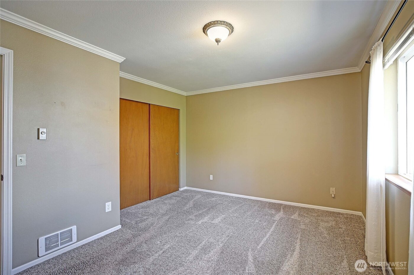 740 Commodore Lane , Camano Island, WA 98282