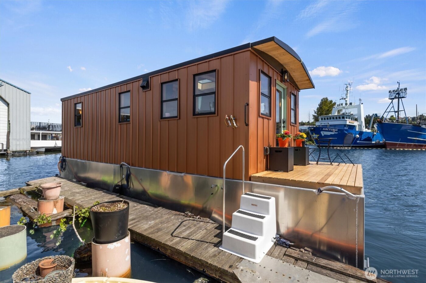 1080 W Ewing Place #0-P, Seattle, WA 98119