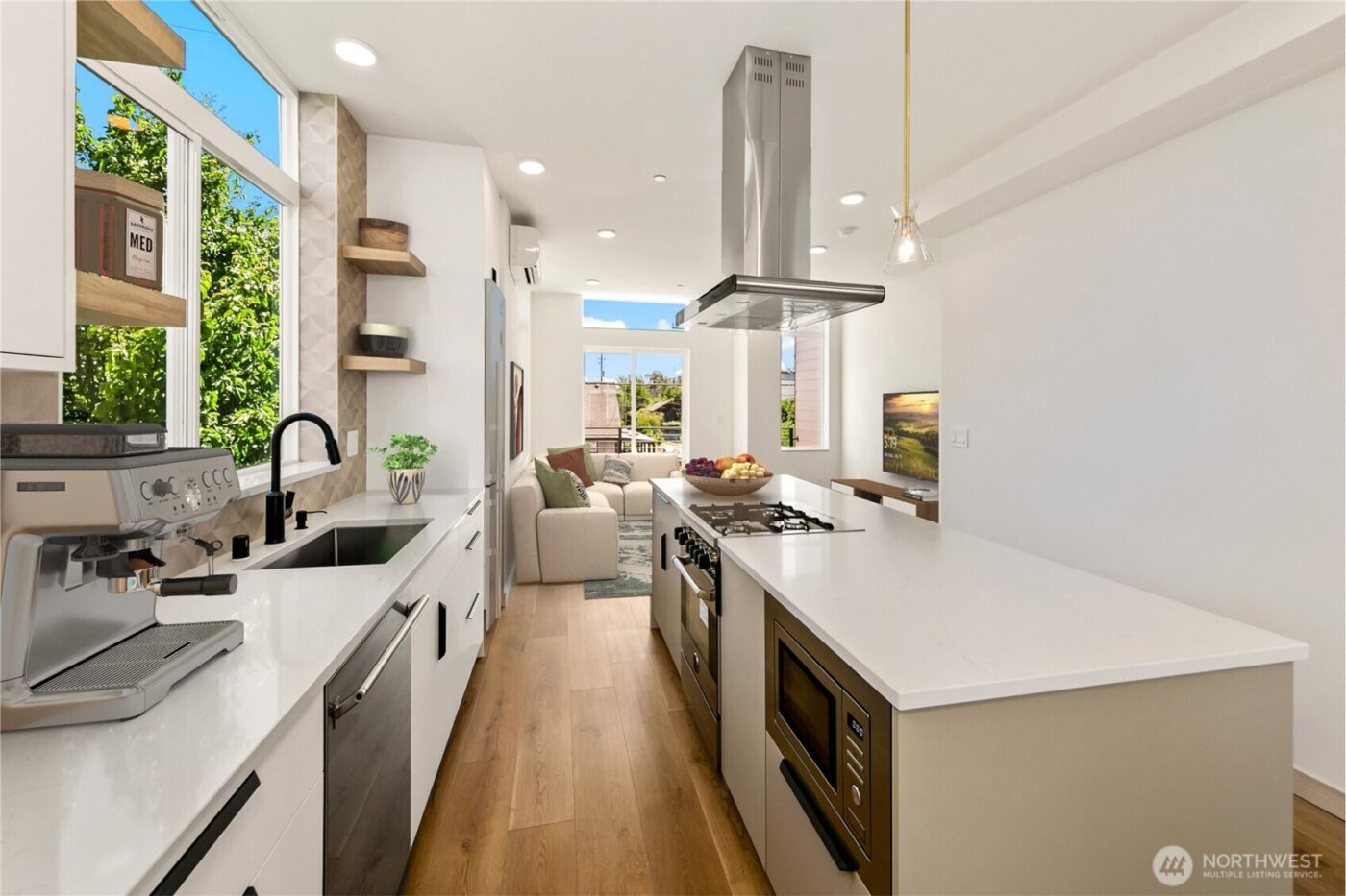 4306 S Holden Street , Seattle, WA 98118