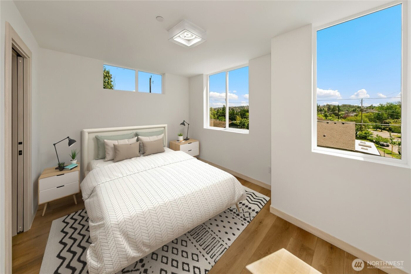 4306 S Holden Street , Seattle, WA 98118