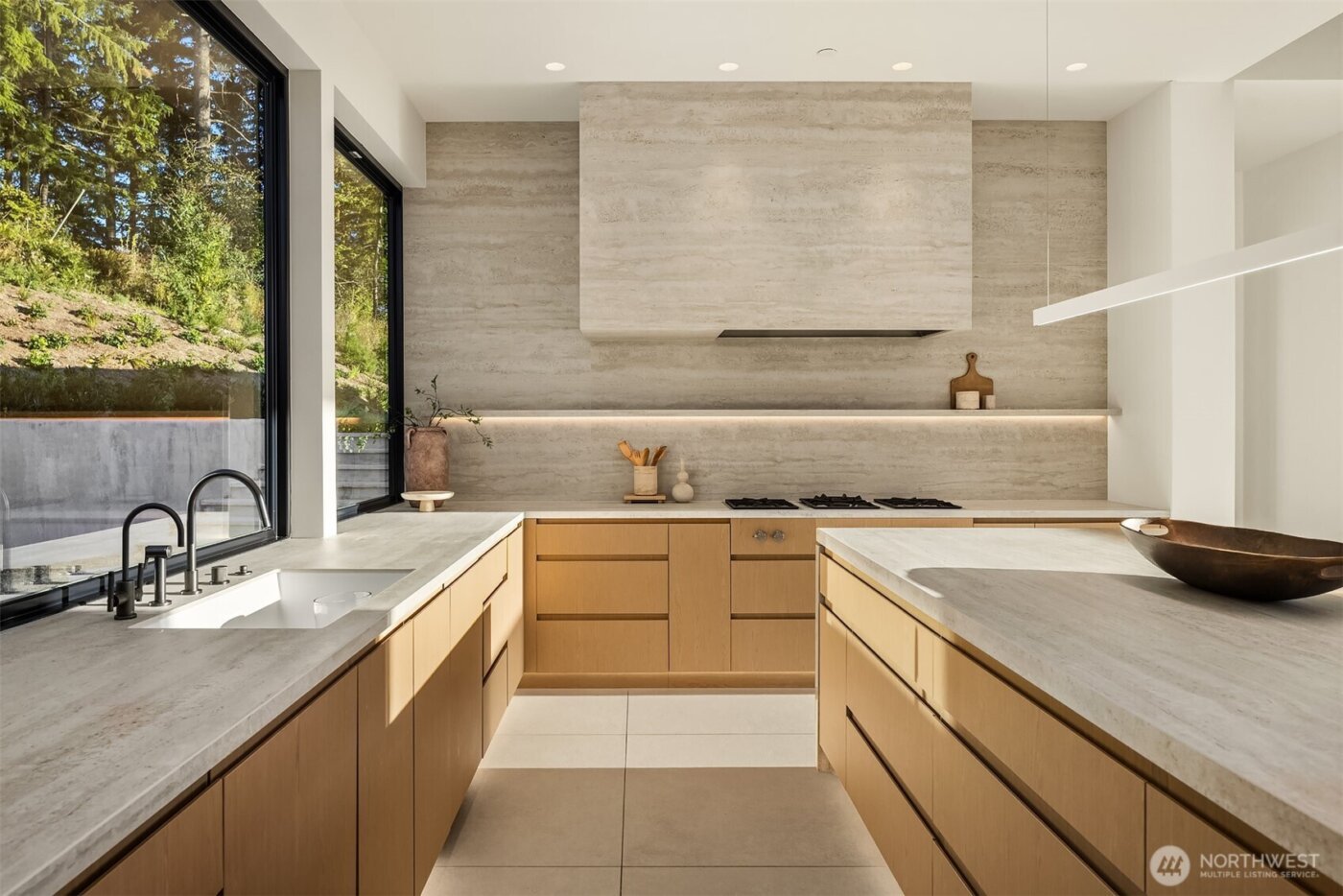 7050 270th Place SE, Issaquah, WA 98029