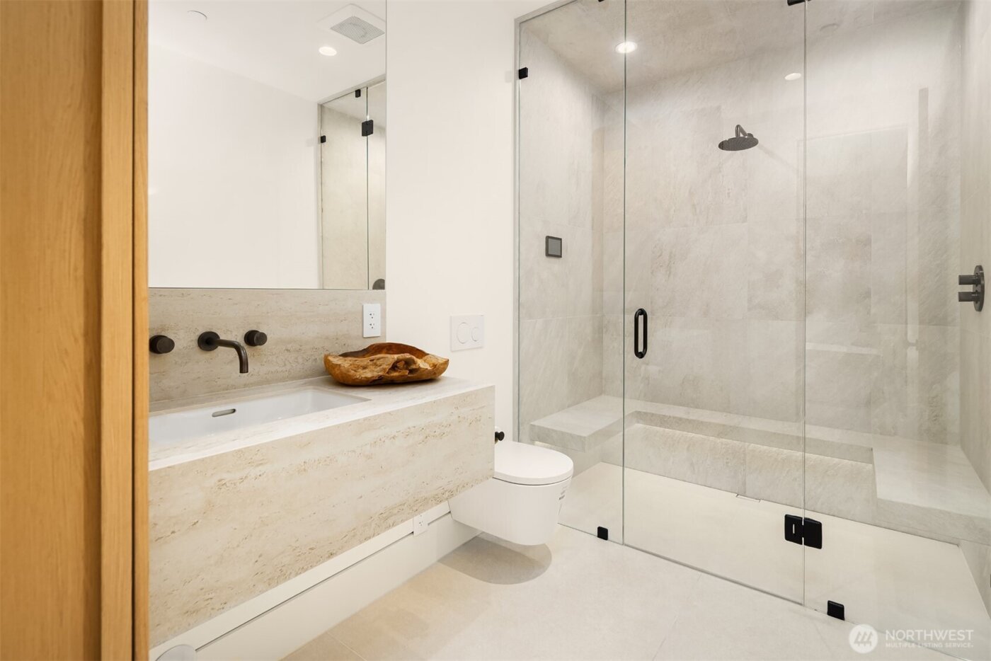 7050 270th Place SE, Issaquah, WA 98029