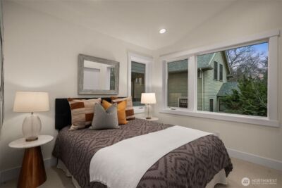 809 W Armour Street , Seattle, WA 98119 - Photo 25