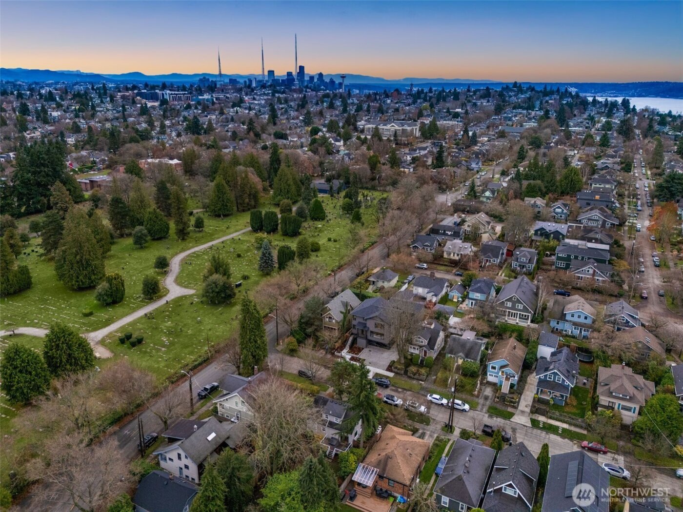 809 W Armour Street , Seattle, WA 98119