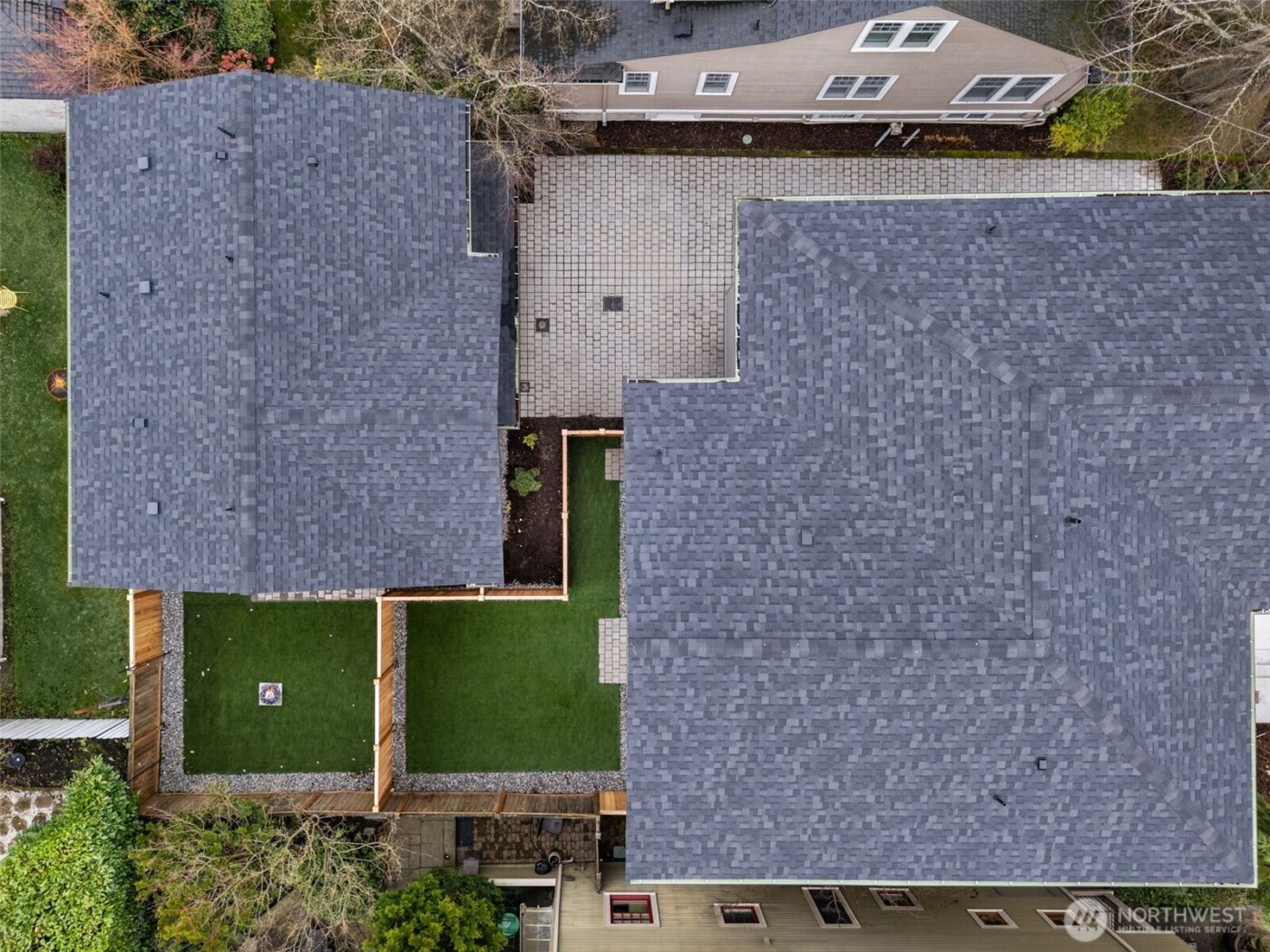 809 W Armour Street , Seattle, WA 98119