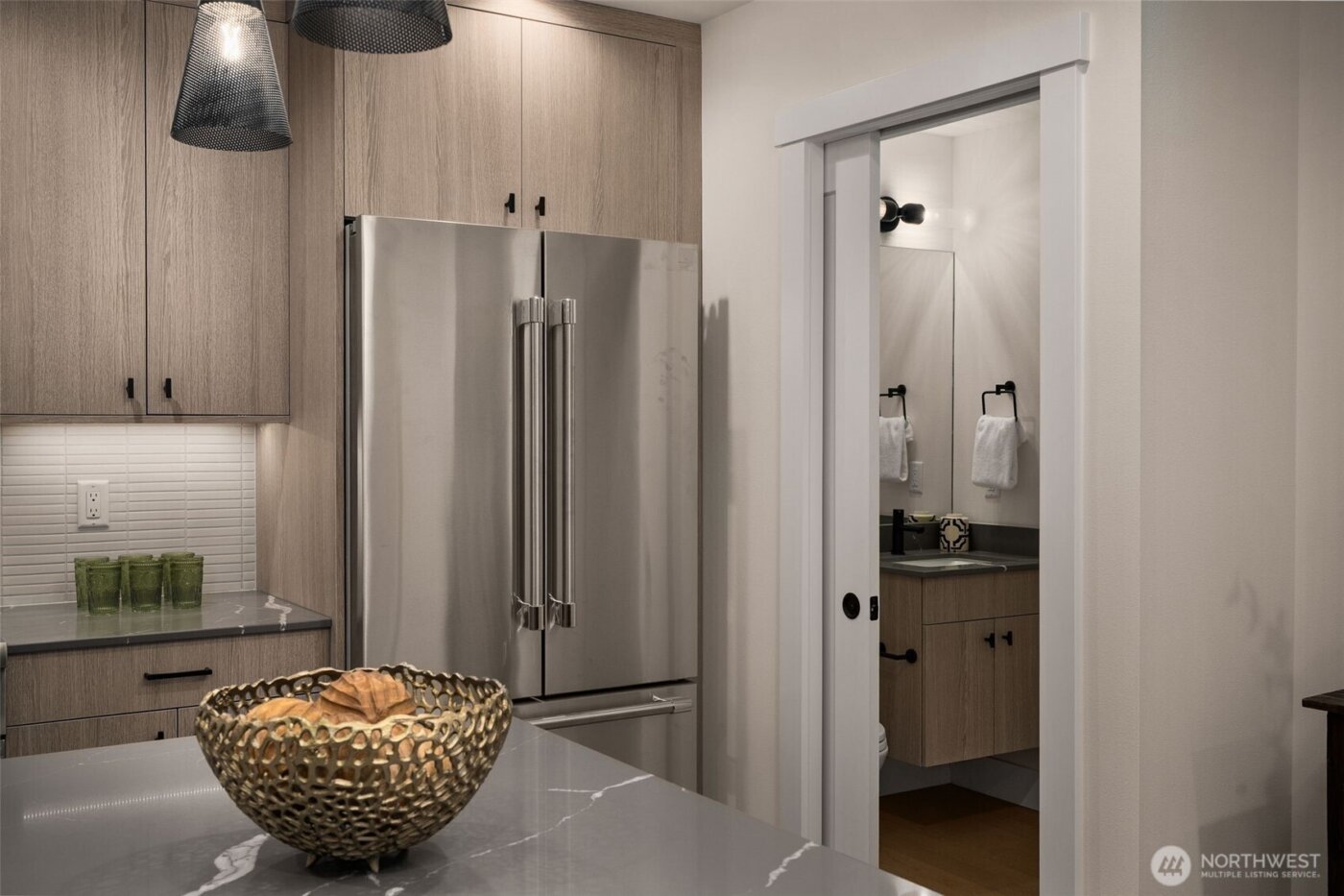 809 W Armour Street , Seattle, WA 98119