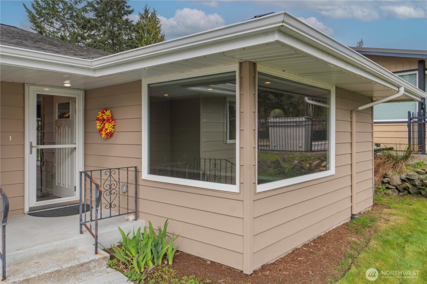 15106 Starr Place SE, Olalla, WA 98359