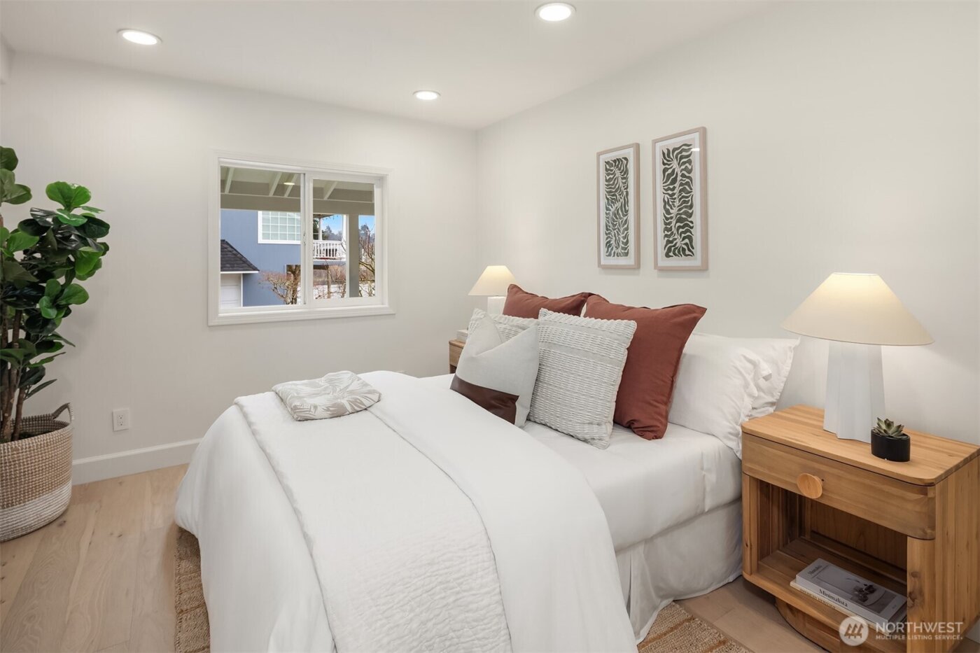 3437 NW 56th Street , Seattle, WA 98107