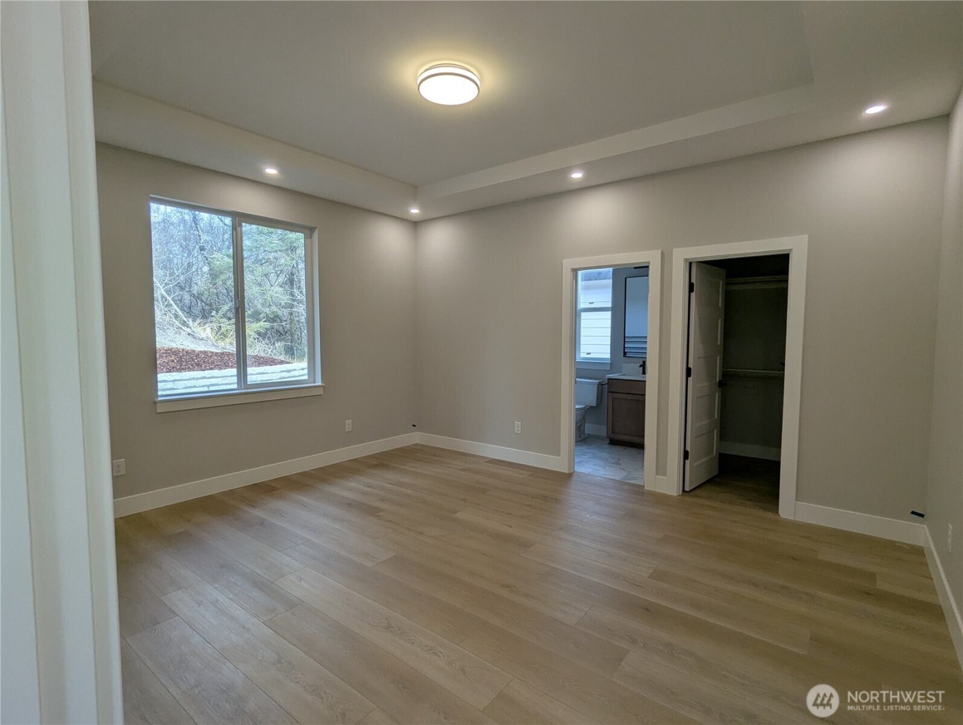 807 NE 357th Street , Ocean Park, WA 98640