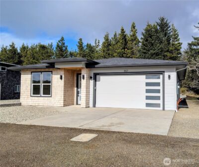 807 NE 357th Street , Ocean Park, WA 98640 - Photo 2