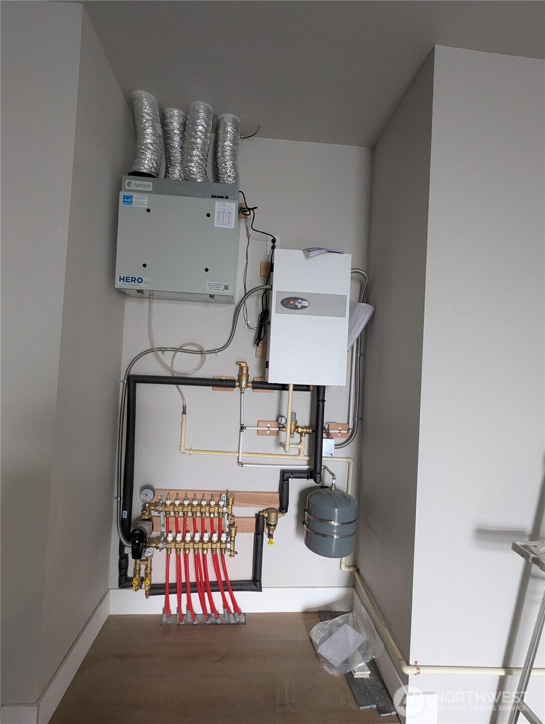 807 NE 357th Street , Ocean Park, WA 98640