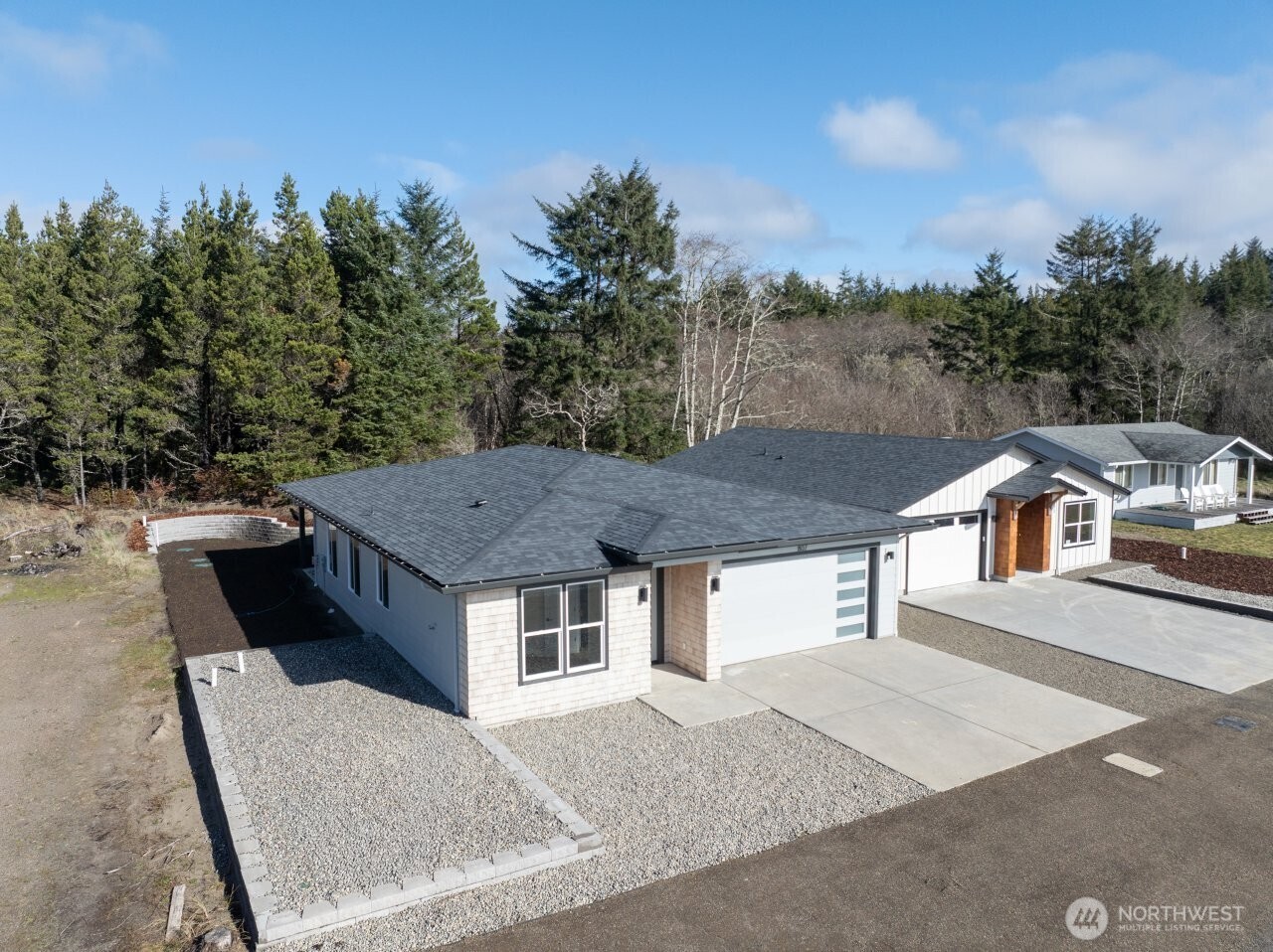 807 NE 357th Street , Ocean Park, WA 98640