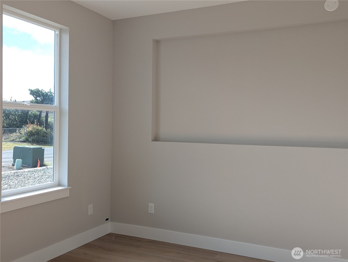 807 NE 357th Street , Ocean Park, WA 98640