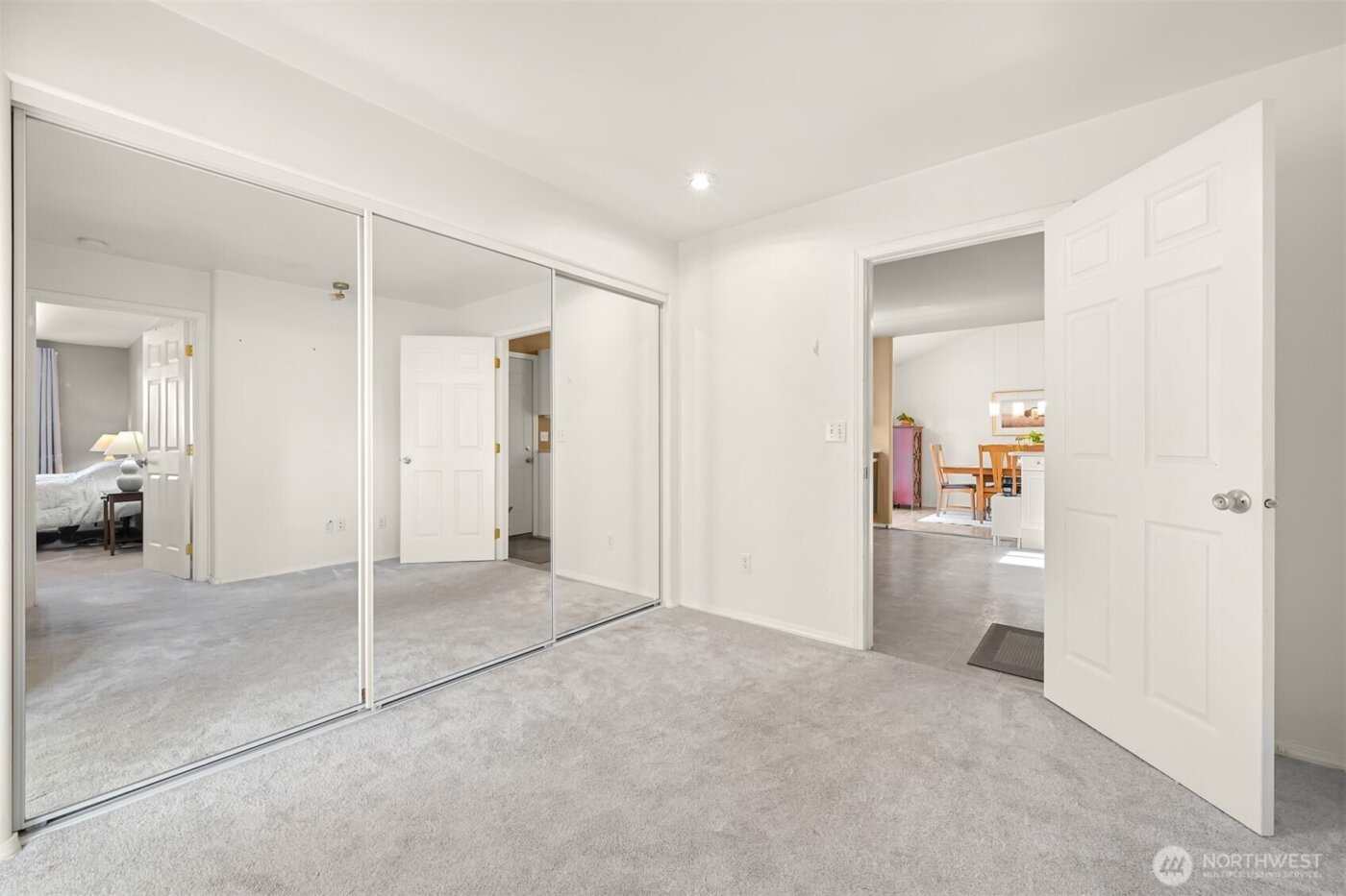 8190 Skagit Way , Blaine, WA 98230