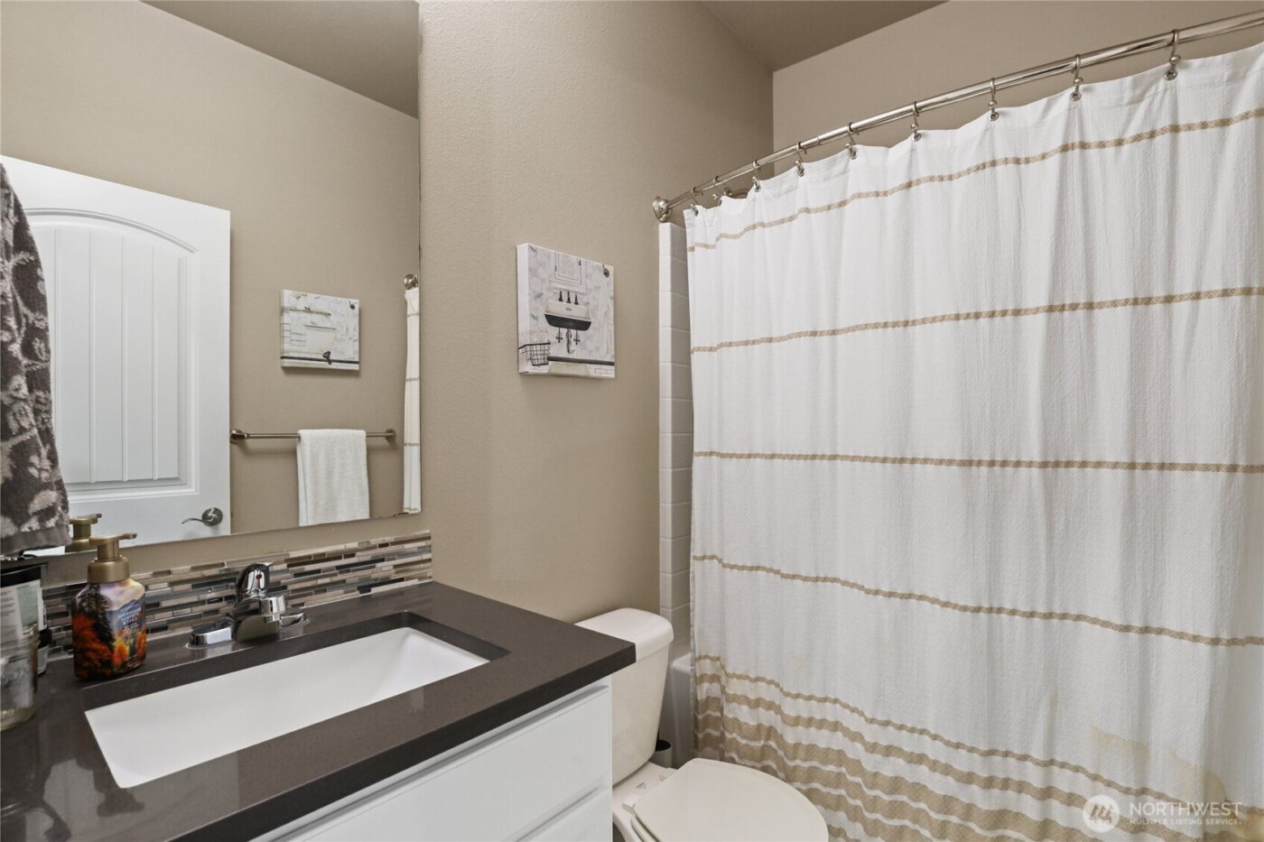 2430 Puget Sound Boulevard , Bremerton, WA 98312-7002