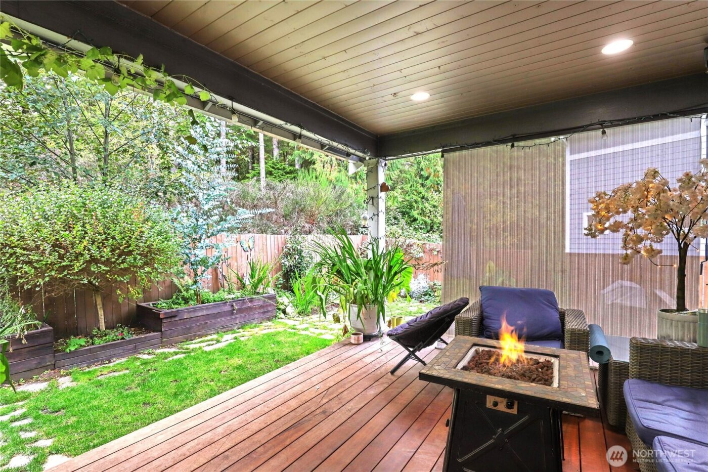 2430 Puget Sound Boulevard , Bremerton, WA 98312-7002