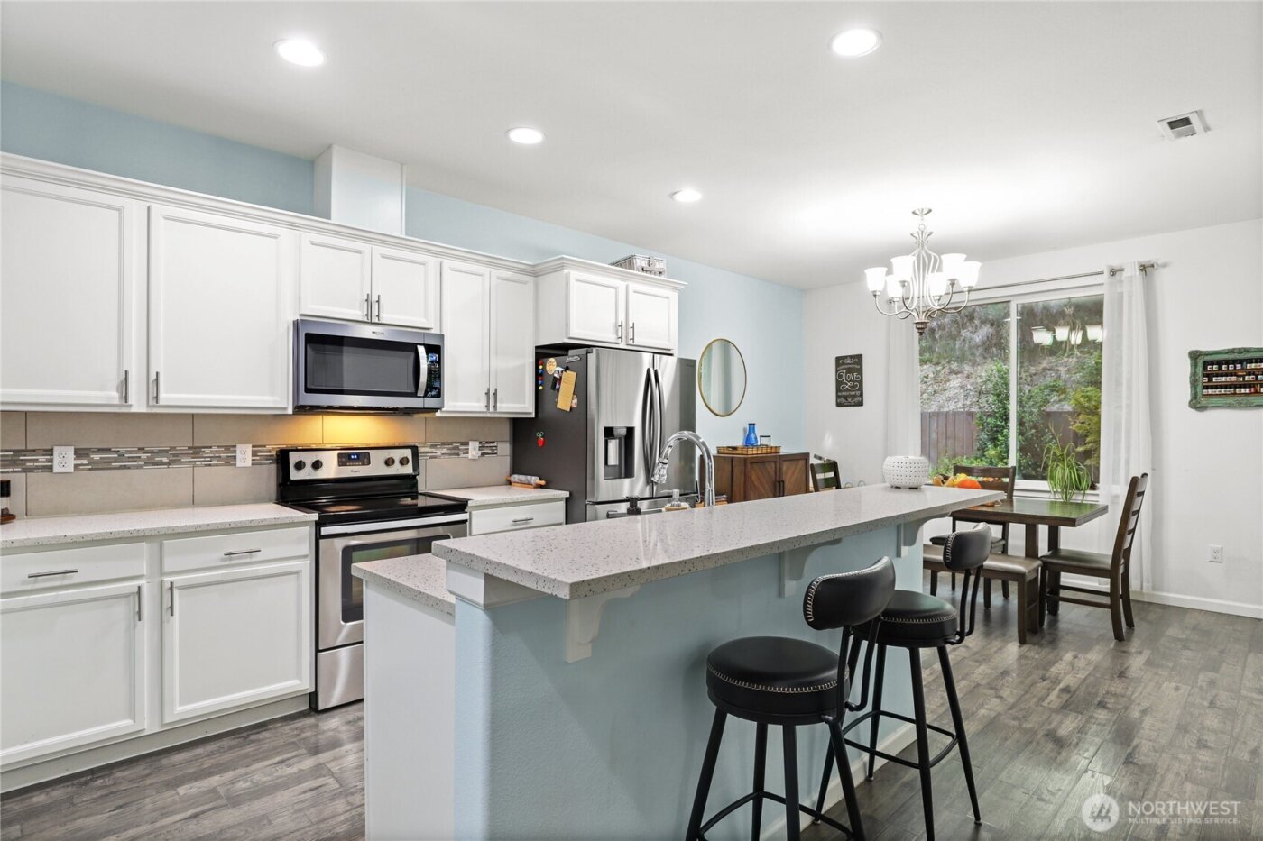 2430 Puget Sound Boulevard , Bremerton, WA 98312-7002