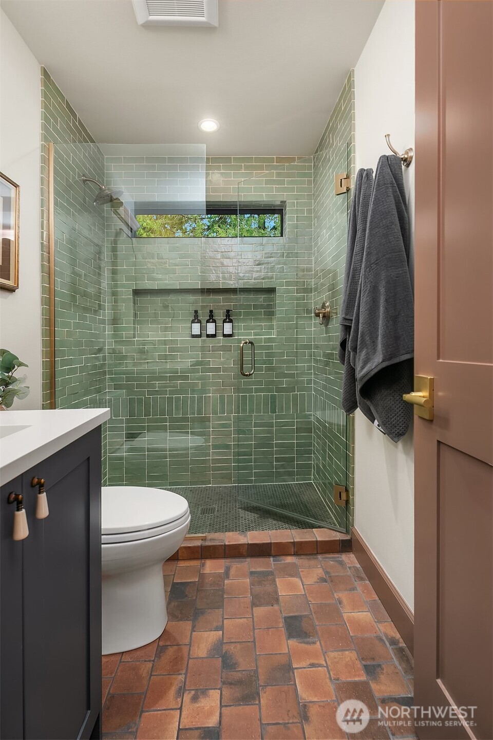 20701 82nd Avenue W #B, Edmonds, WA 98026