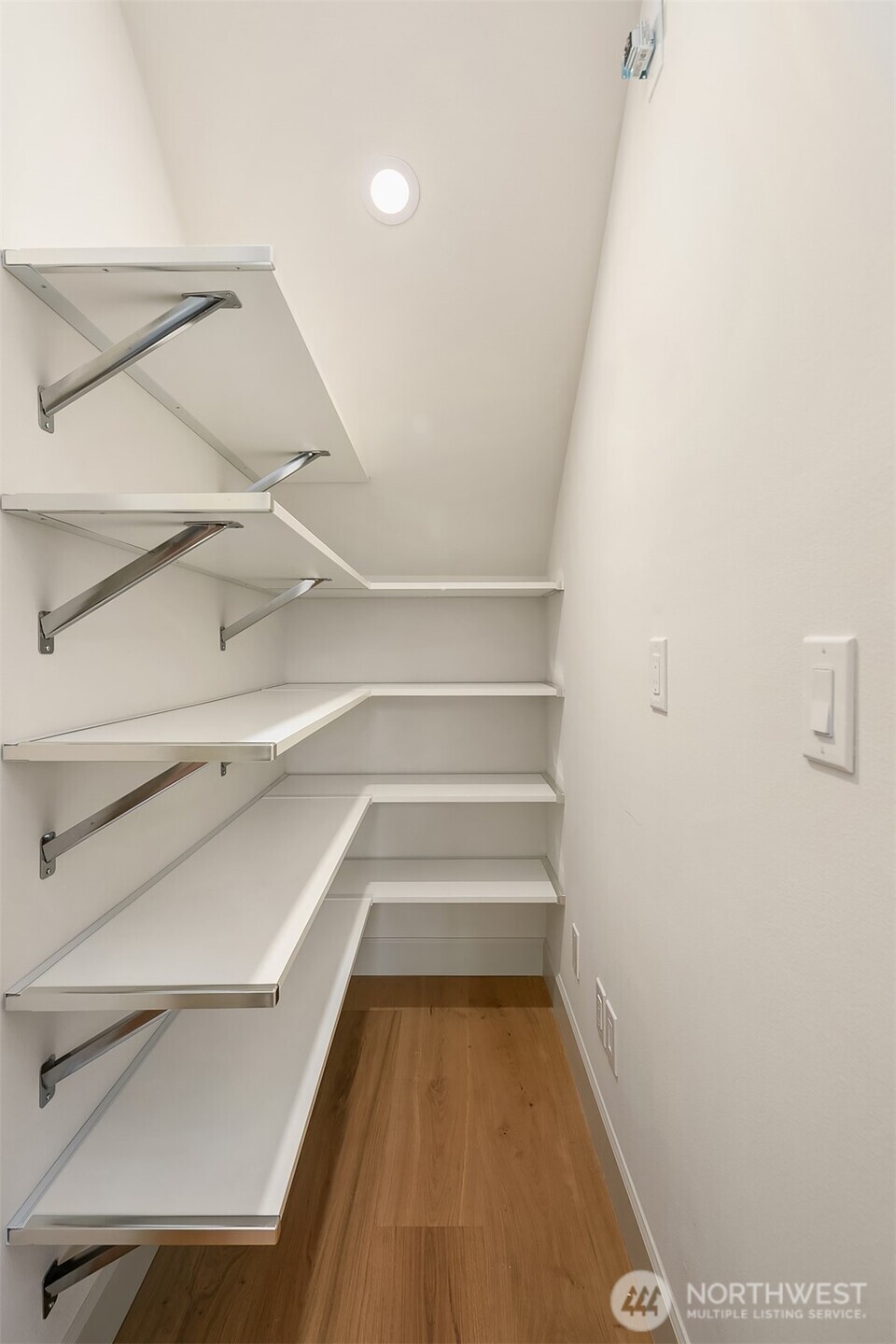 20701 82nd Avenue W #B, Edmonds, WA 98026