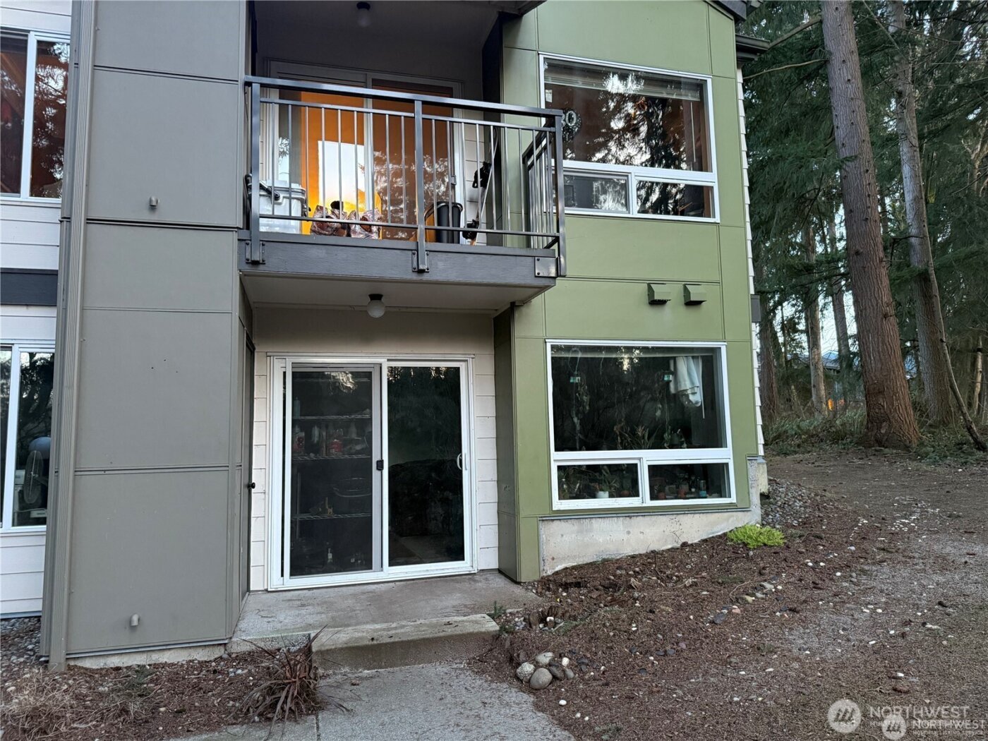 31500 33rd Place SW #U101, Federal Way, WA 98023-5913