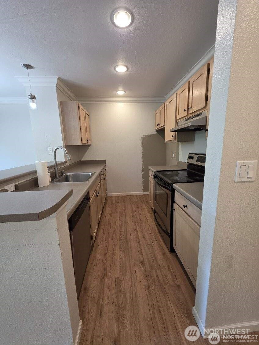 31500 33rd Place SW #U101, Federal Way, WA 98023-5913