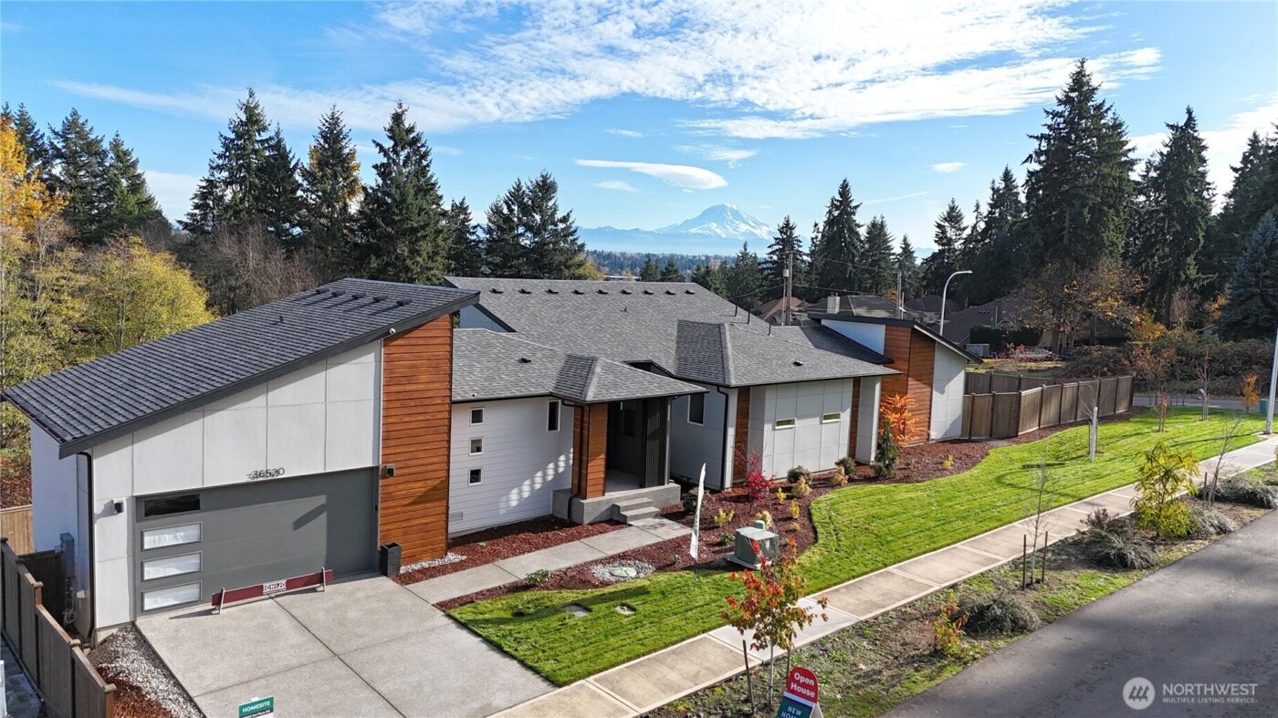 36520 SW 3rd Avenue #1, Federal Way, WA 98023